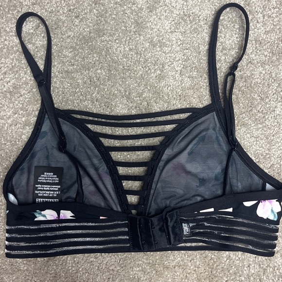 Victoria’s Secret Black/Floral Bralette Size XS - Picture 2 of 3